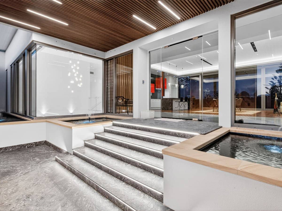 2100 The Circle, SANCTUARY COVE - Thumbnail 5