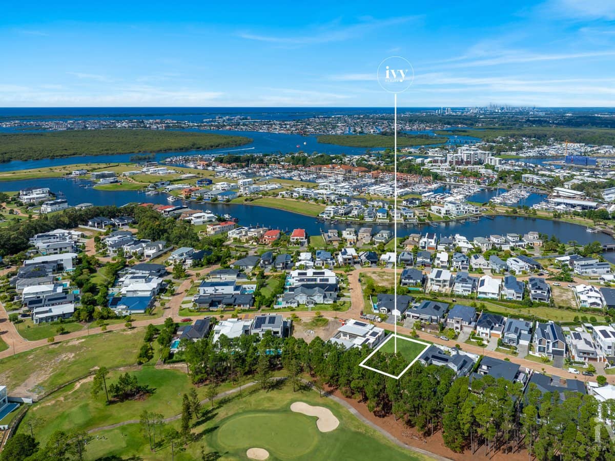 1823 Pinehurst Drive, Sanctuary Cove - Thumbnail 5