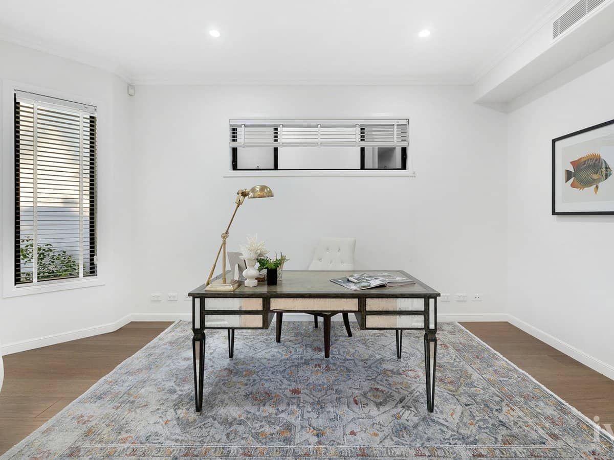 1051 Edgecliff Drive, Sanctuary Cove - Thumbnail 5