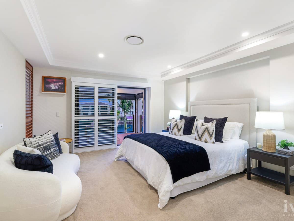 1051 Edgecliff Drive, Sanctuary Cove - Thumbnail 18