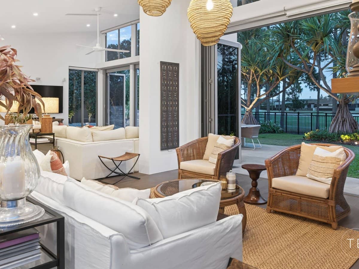 2217 Arnold Palmer Drive, SANCTUARY COVE - Thumbnail 6