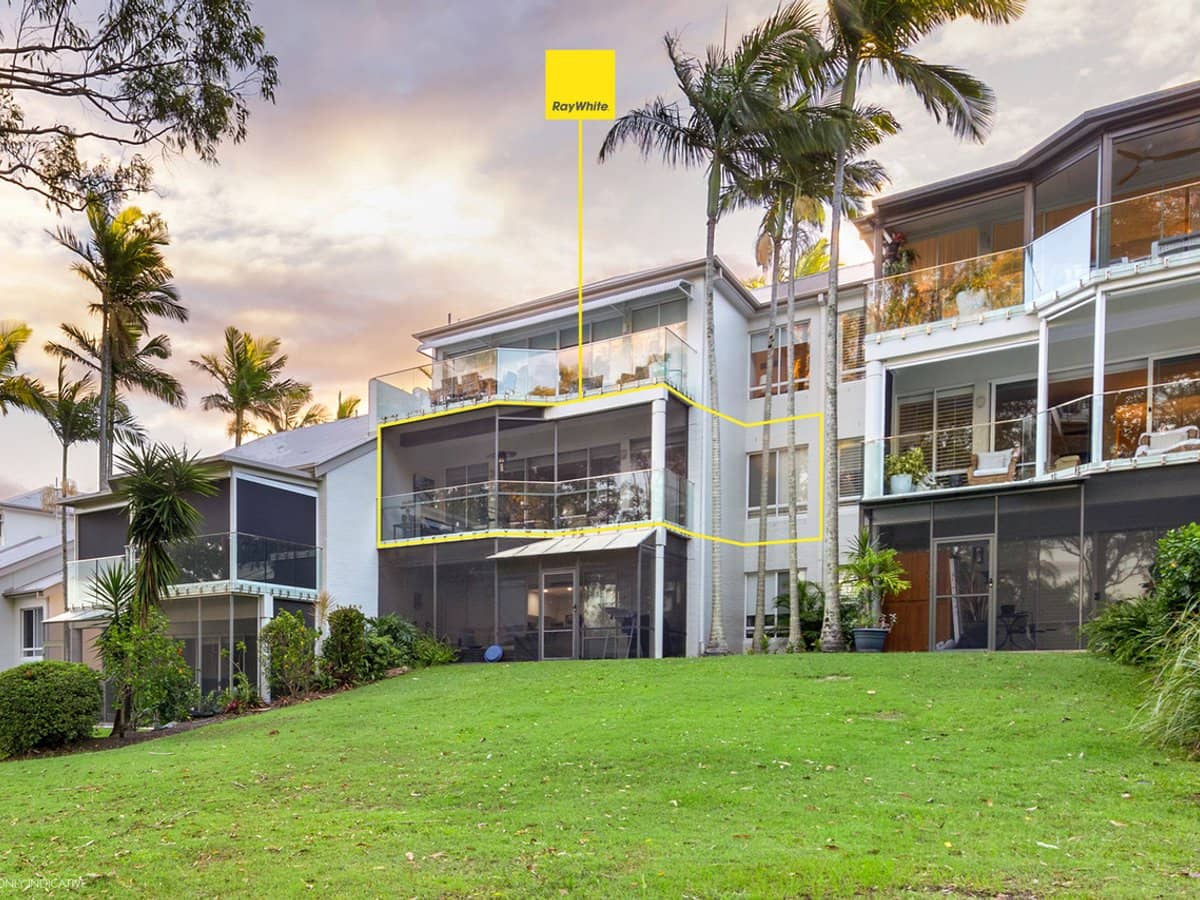 5117 St Andrews Terrace, Sanctuary Cove - Thumbnail 1