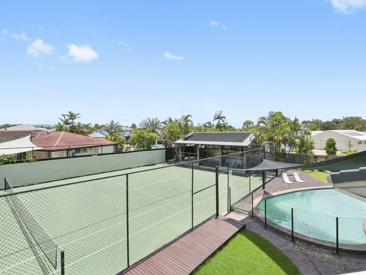 60-62 Newport Drive, ROBINA - Thumbnail 24