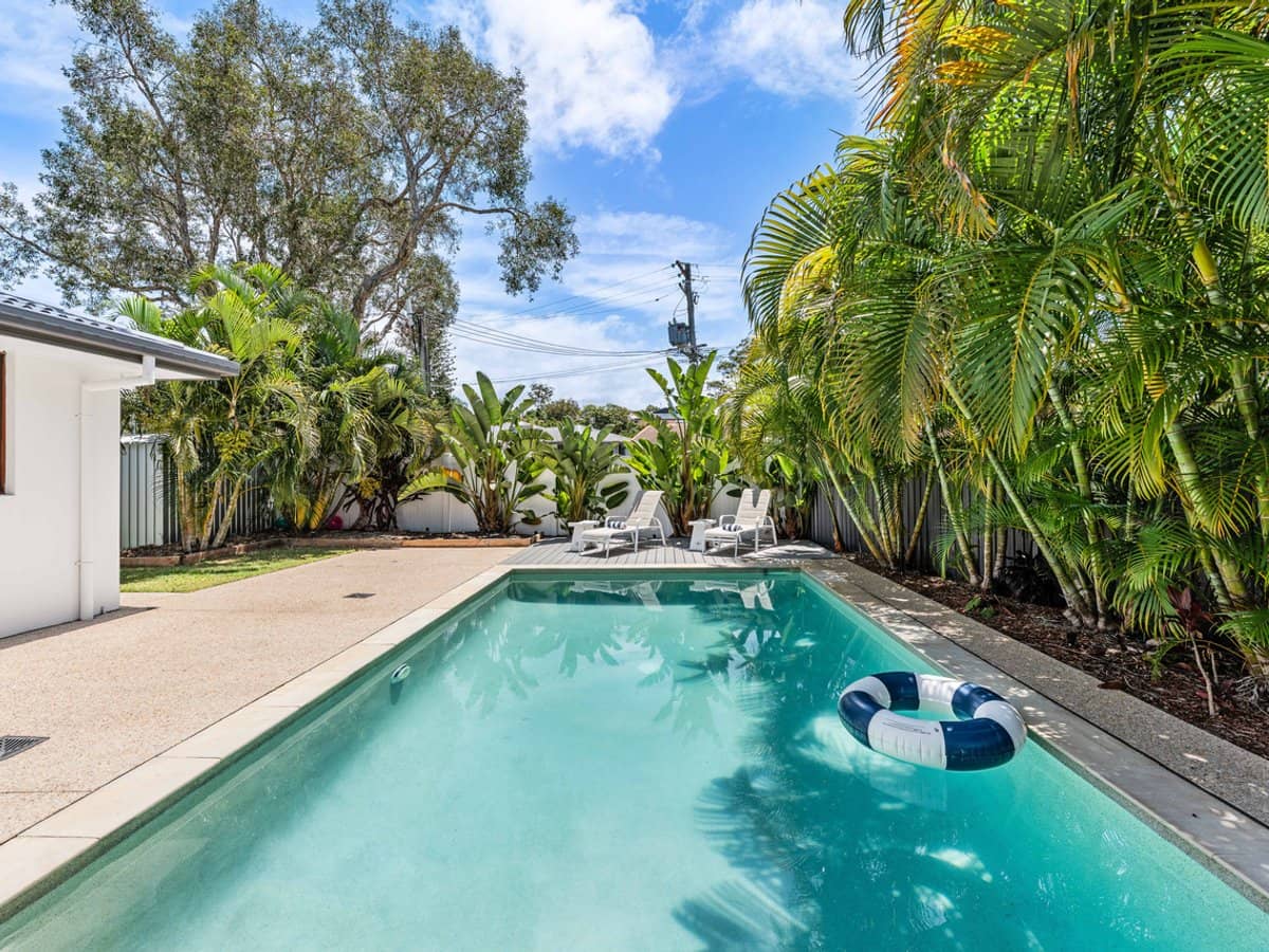 103 Yangoora Crescent, ASHMORE - Thumbnail 2