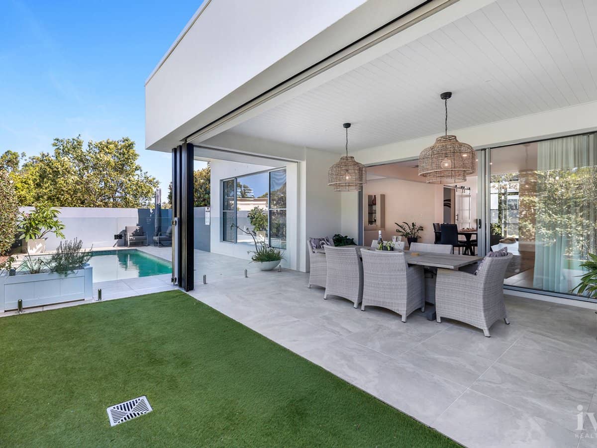 3077 Forest Hills Drive, Sanctuary Cove - Thumbnail 6