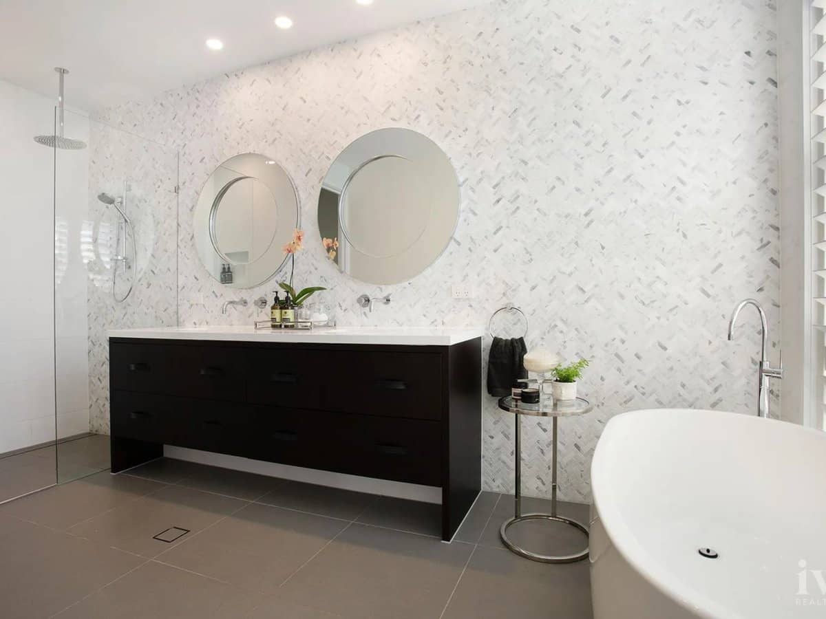 3077 Forest Hills Drive, Sanctuary Cove - Thumbnail 9