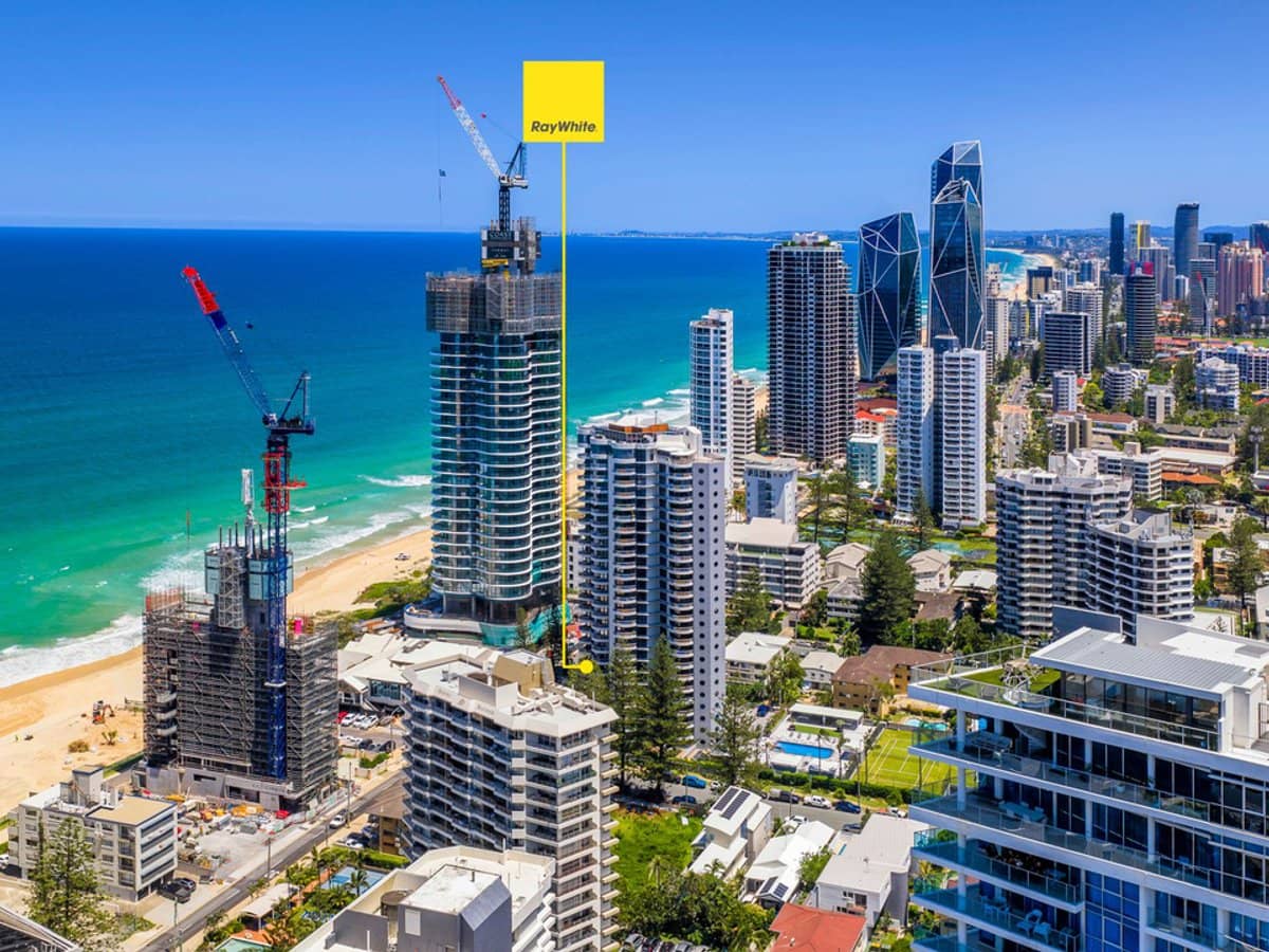 4 Thornton Street, Surfers Paradise - Thumbnail 3