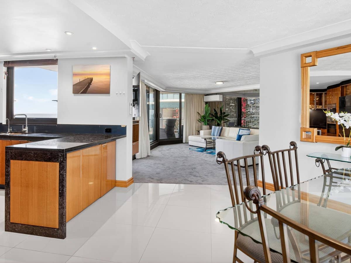 4 Thornton Street, Surfers Paradise - Thumbnail 6