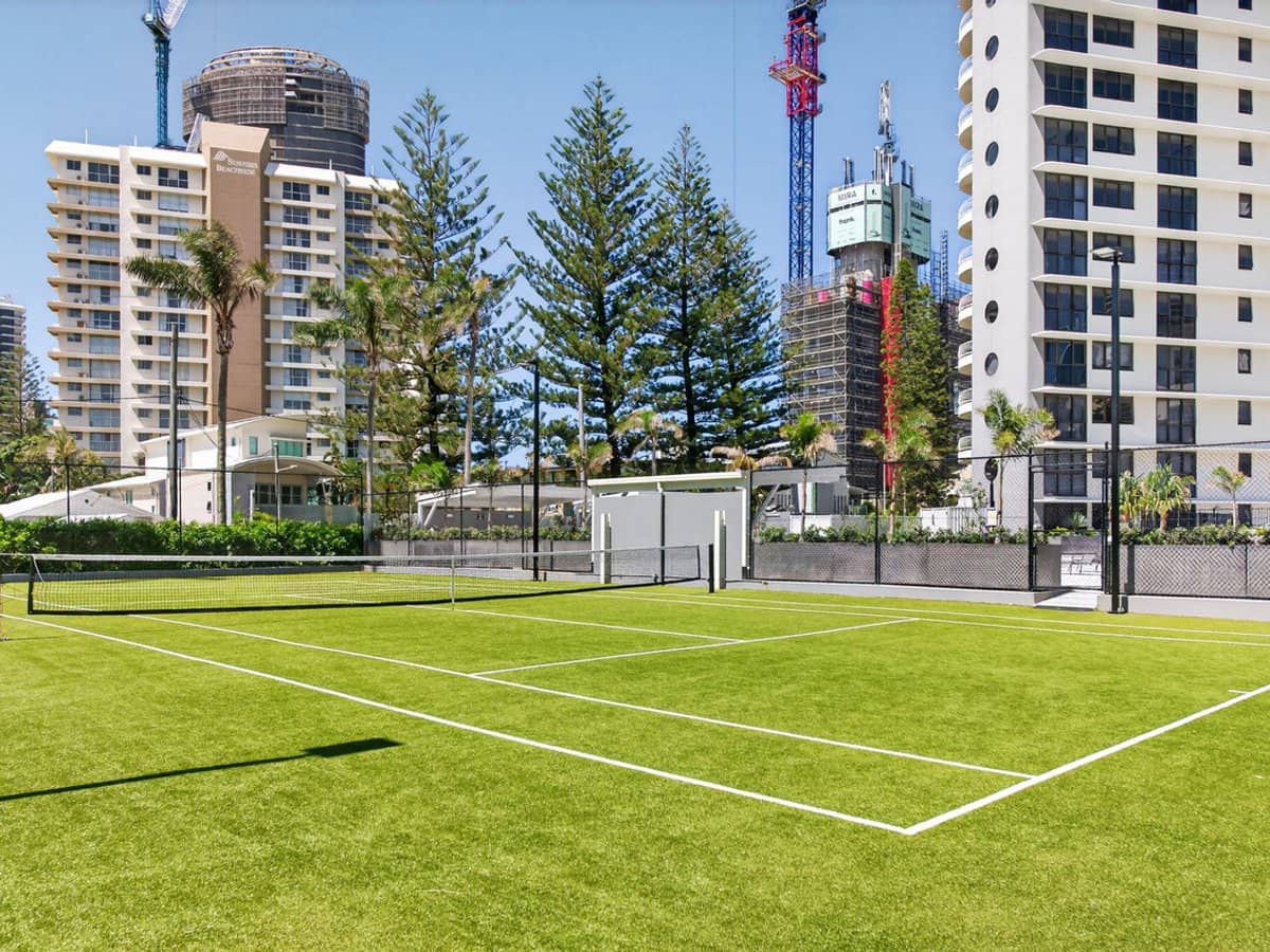 4 Thornton Street, Surfers Paradise - Thumbnail 25