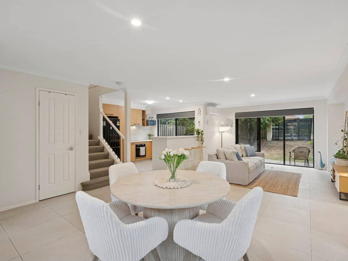 1 Secondary Street, Upper Coomera - Thumbnail 3