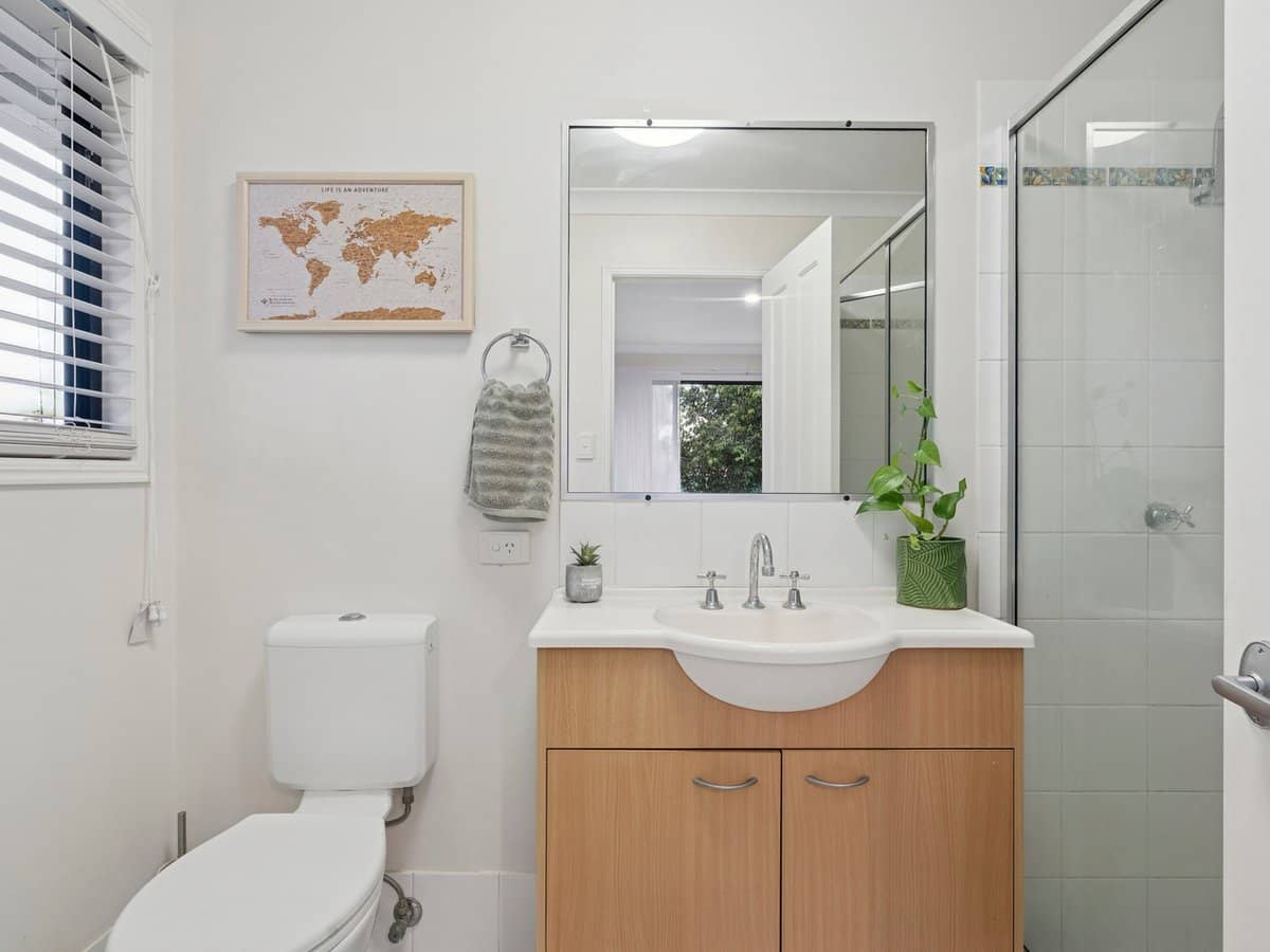 1 Secondary Street, Upper Coomera - Thumbnail 5