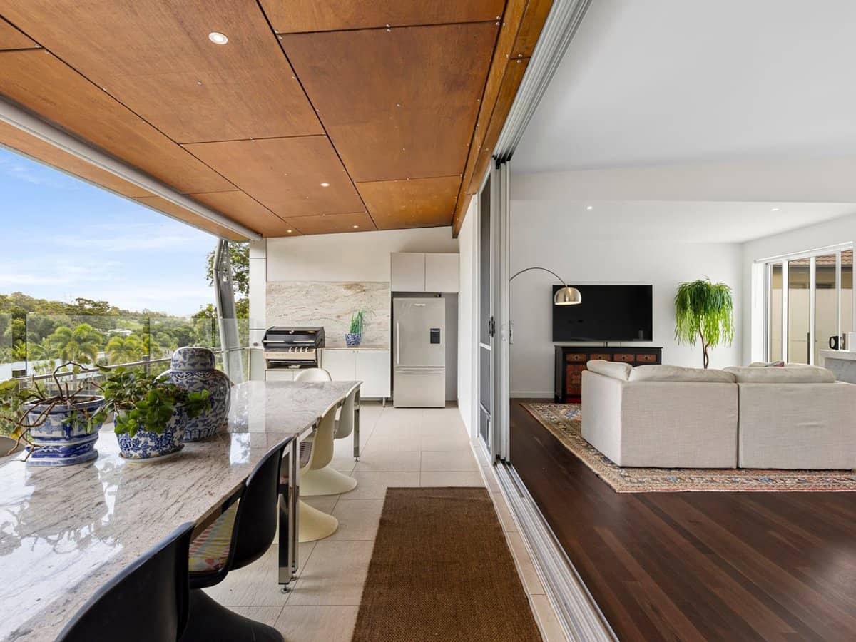 3 Connelly Court, MUDGEERABA - Thumbnail 1