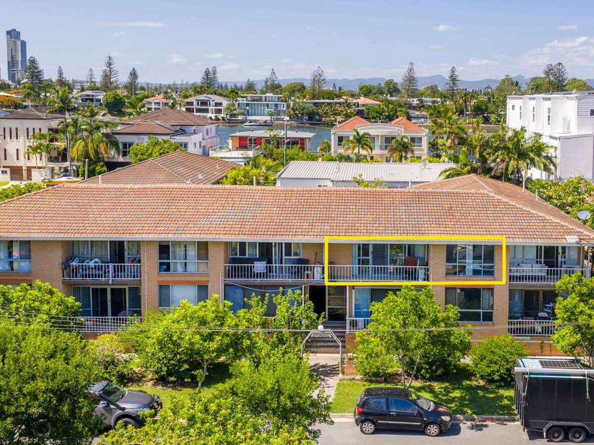 2 Sunrise Boulevard, Surfers Paradise - Thumbnail 1