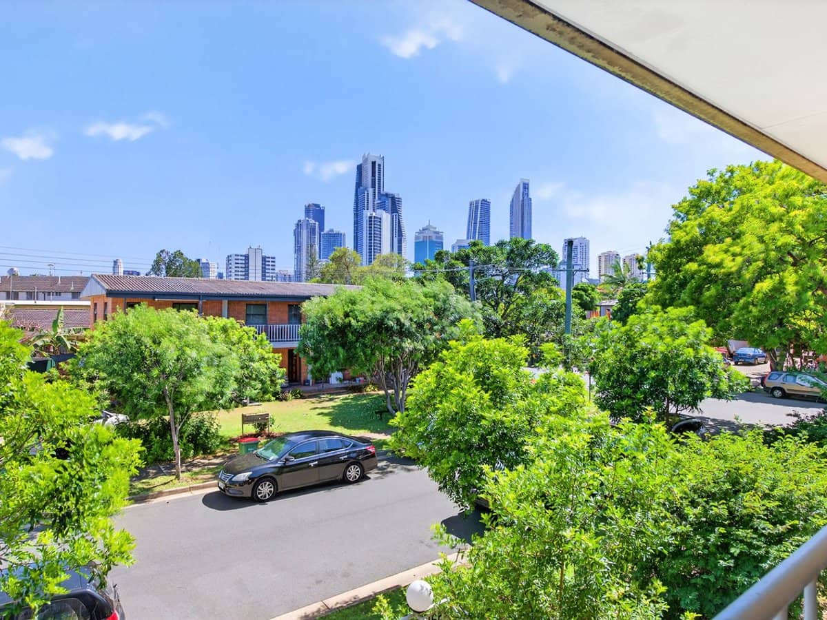 2 Sunrise Boulevard, Surfers Paradise - Thumbnail 14