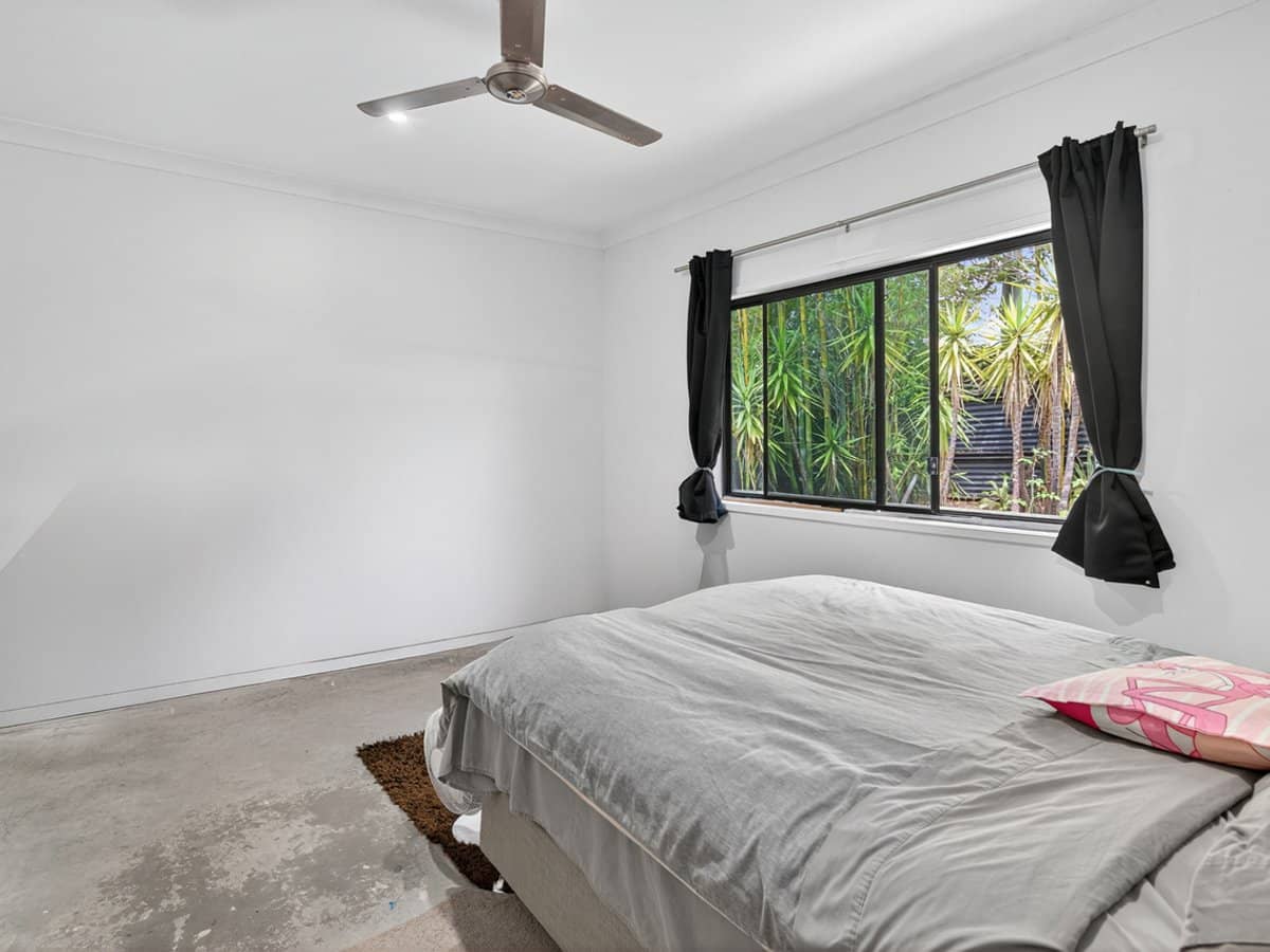 39 Kumbari Avenue, SOUTHPORT - Thumbnail 8