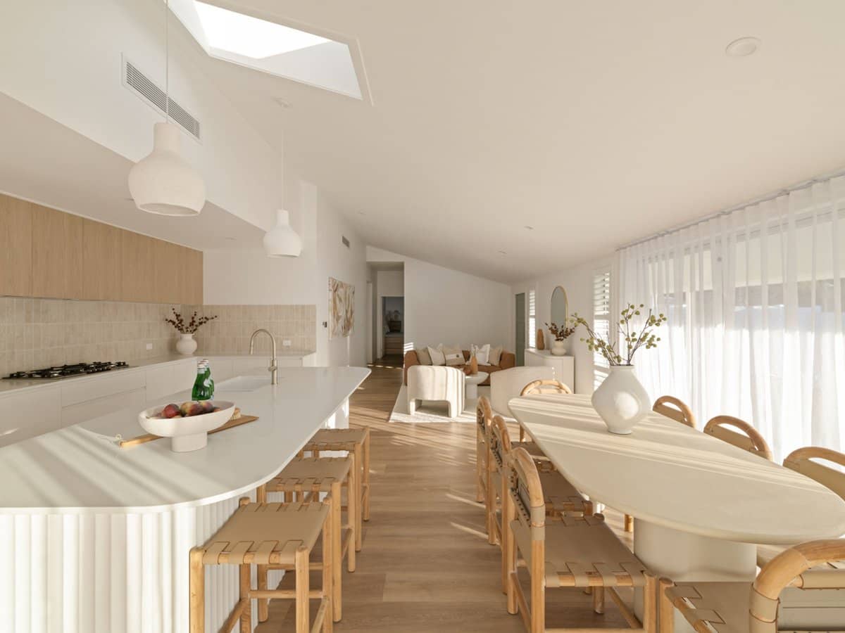 62 Numeralla Avenue, ASHMORE - Thumbnail 10