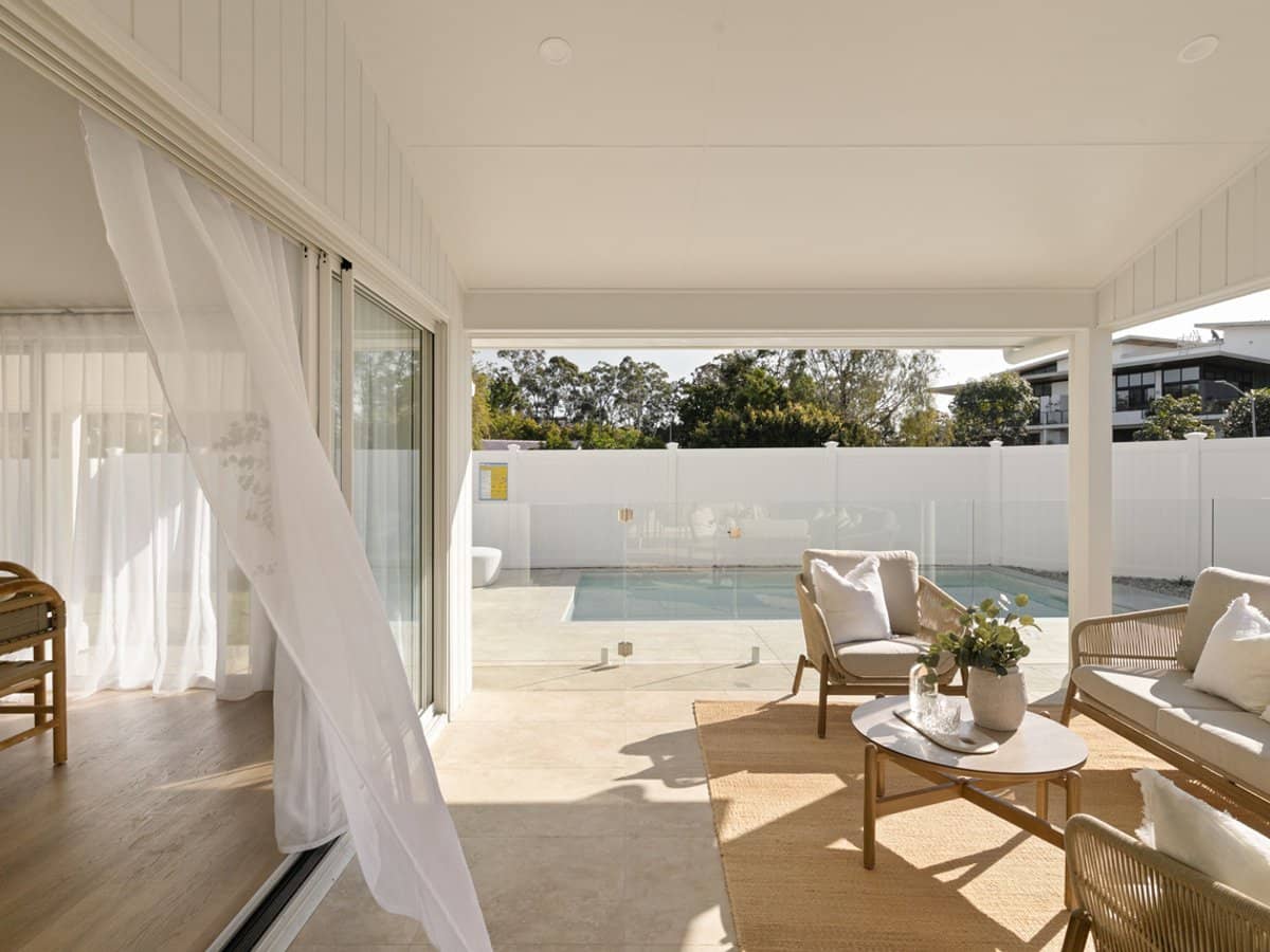 62 Numeralla Avenue, ASHMORE - Thumbnail 13