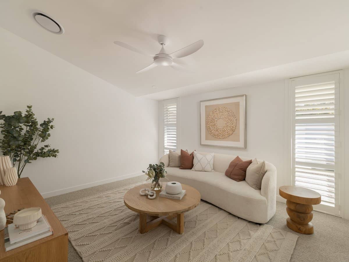 62 Numeralla Avenue, ASHMORE - Thumbnail 24