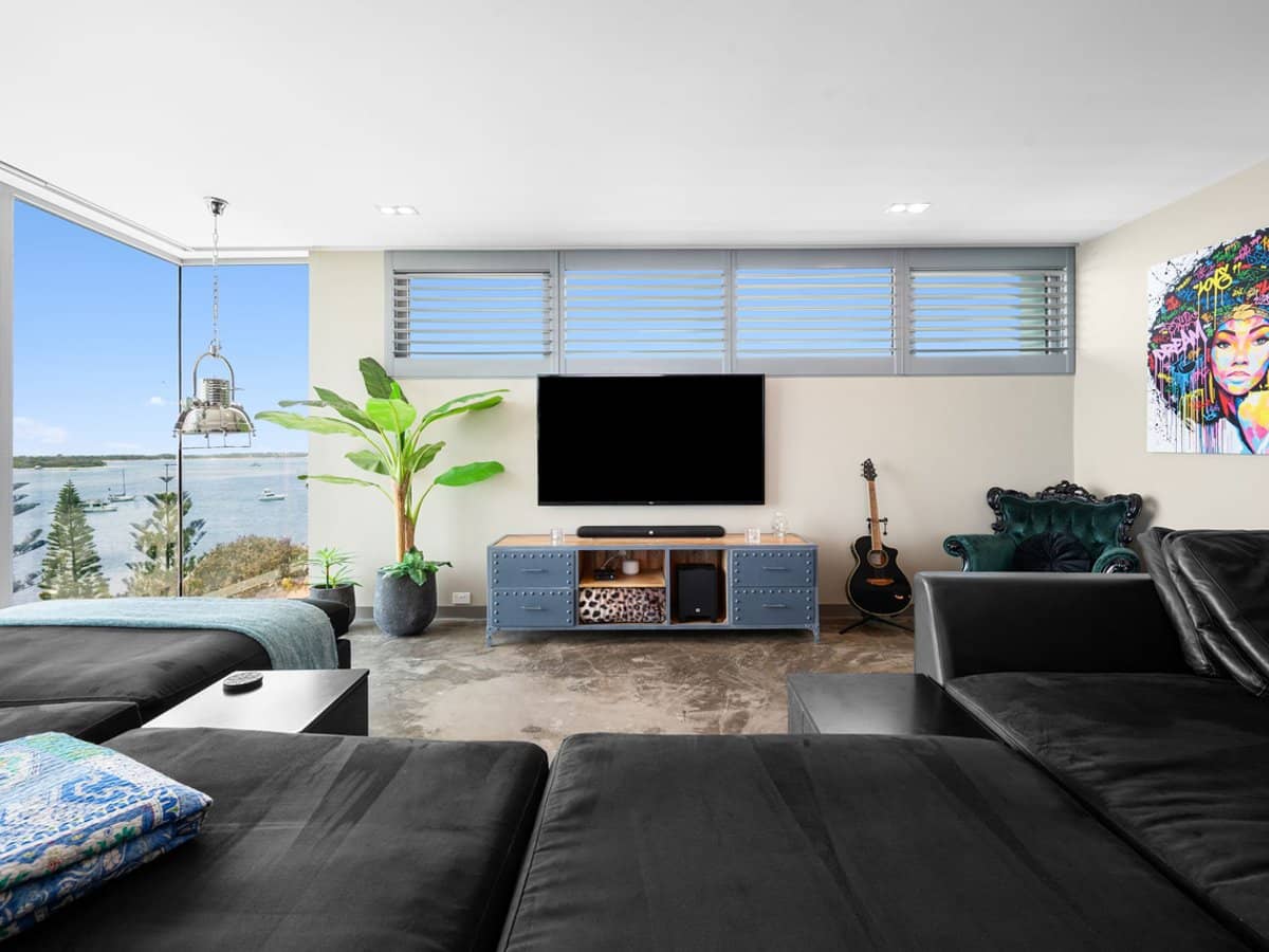 446 Marine Parade, BIGGERA WATERS - Thumbnail 8