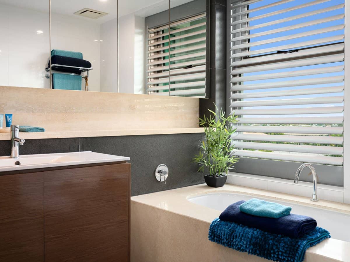 446 Marine Parade, BIGGERA WATERS - Thumbnail 14