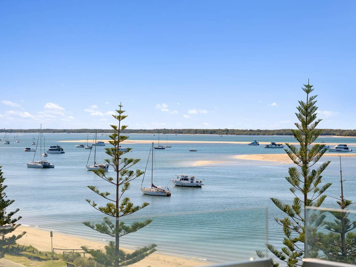 446 Marine Parade, BIGGERA WATERS - Thumbnail 25