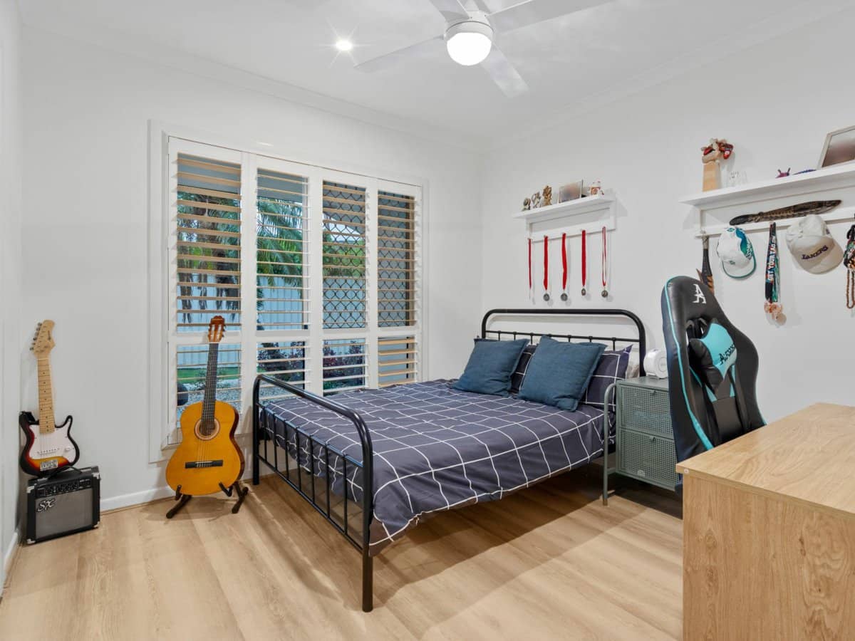 3 Lanai Drive, BURLEIGH WATERS - Thumbnail 17