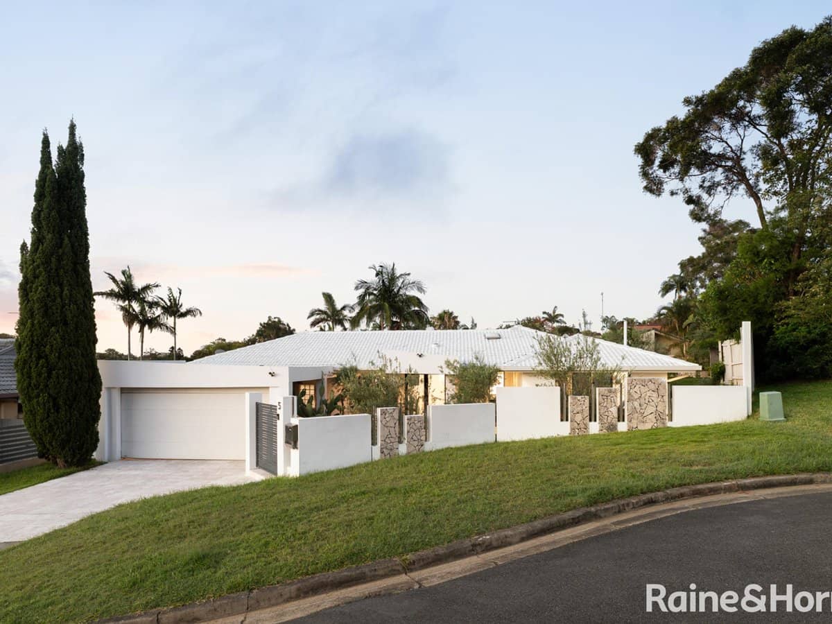 5 Willangee Court, Ashmore - Thumbnail 1