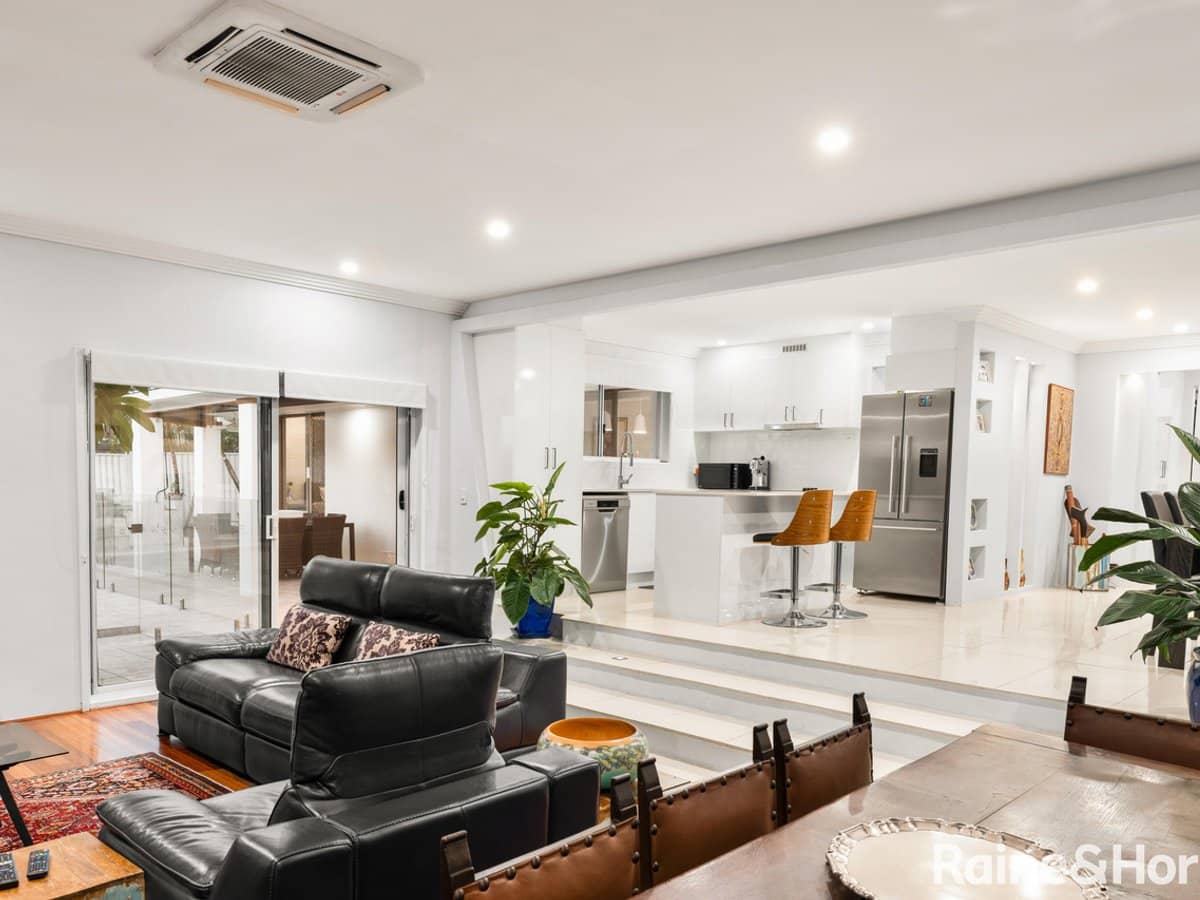 5 Willangee Court, Ashmore - Thumbnail 8