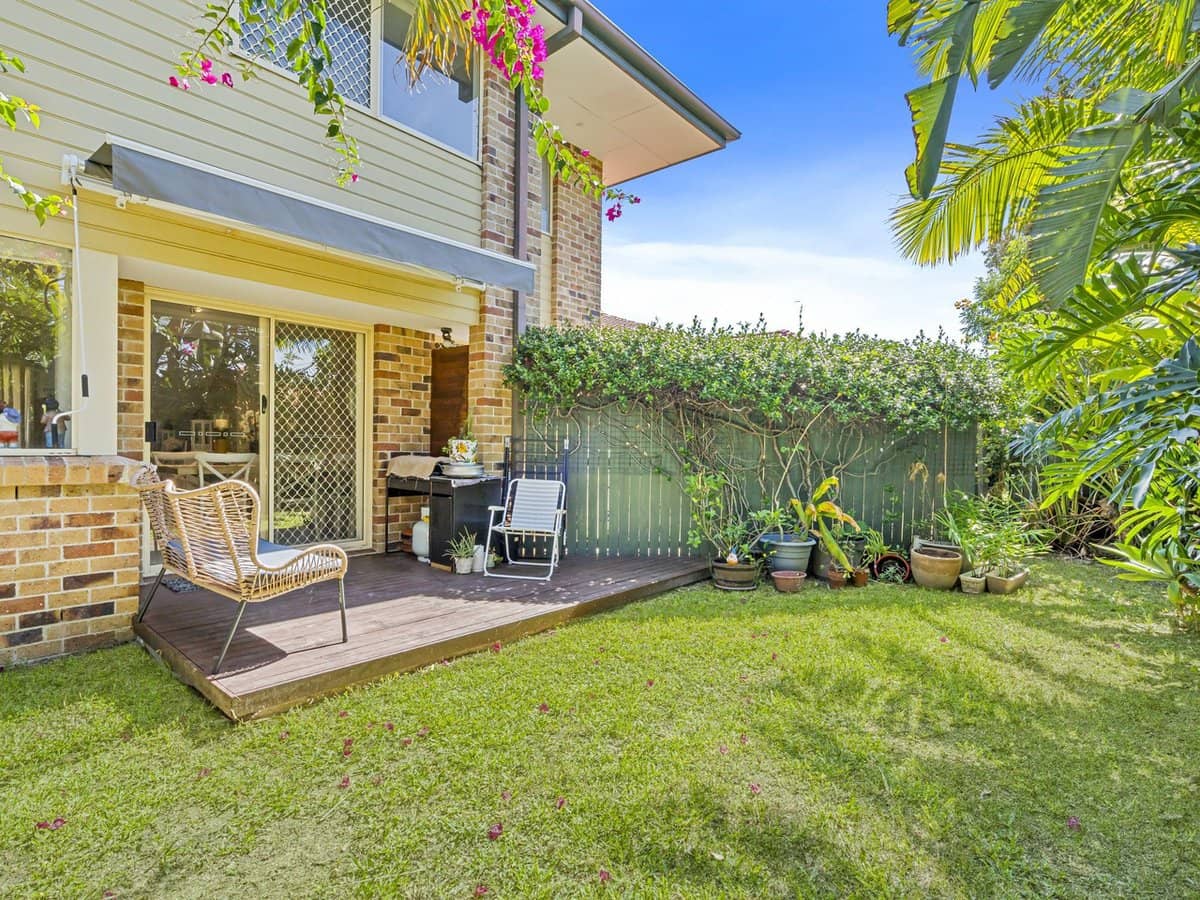 23 Tristan Court, Benowa - Thumbnail 2