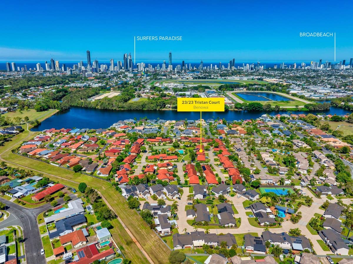 23 Tristan Court, Benowa - Thumbnail 3