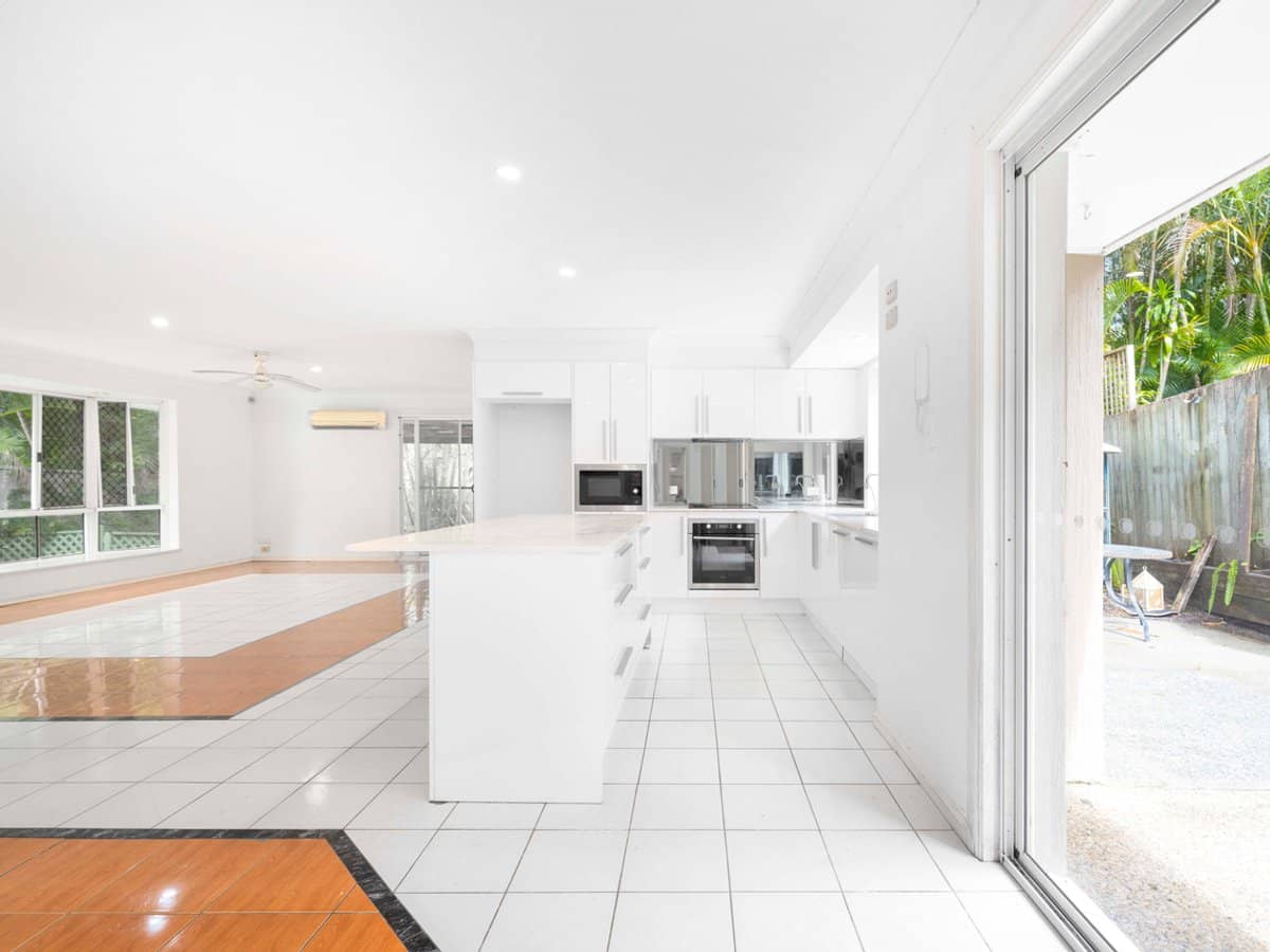 143 Cotlew Street, ASHMORE - Thumbnail 5