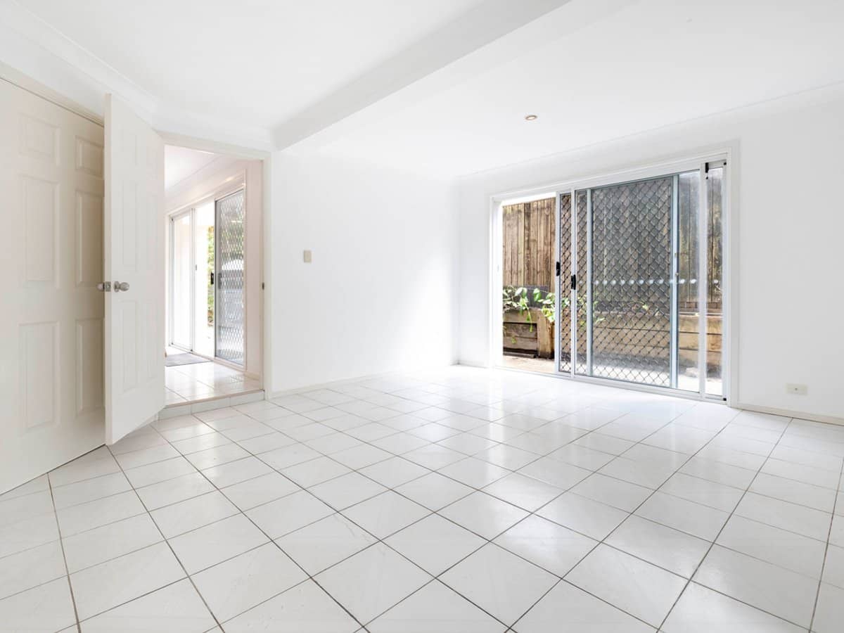 143 Cotlew Street, ASHMORE - Thumbnail 10