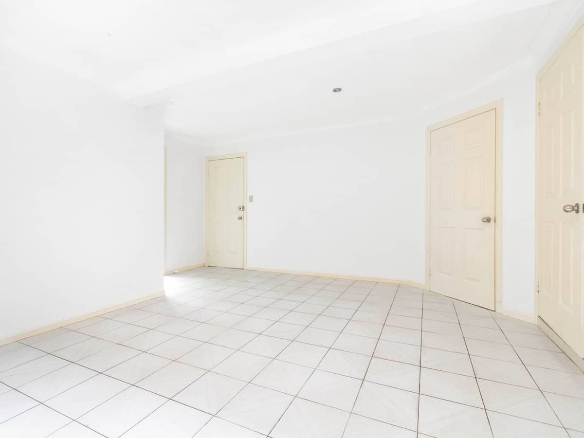 143 Cotlew Street, ASHMORE - Thumbnail 12