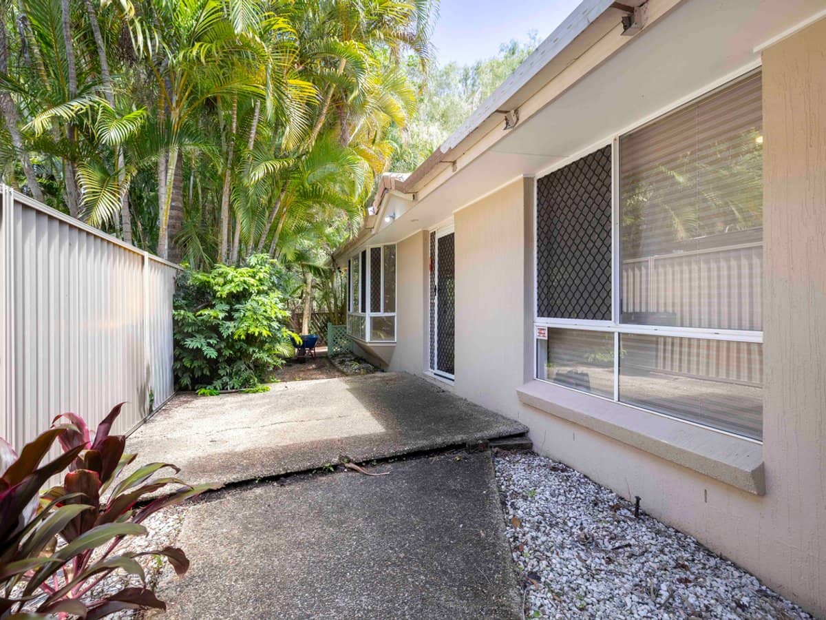 143 Cotlew Street, ASHMORE - Thumbnail 21