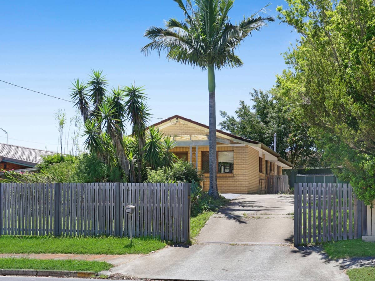 19 Warratina Street, Labrador - Thumbnail 14