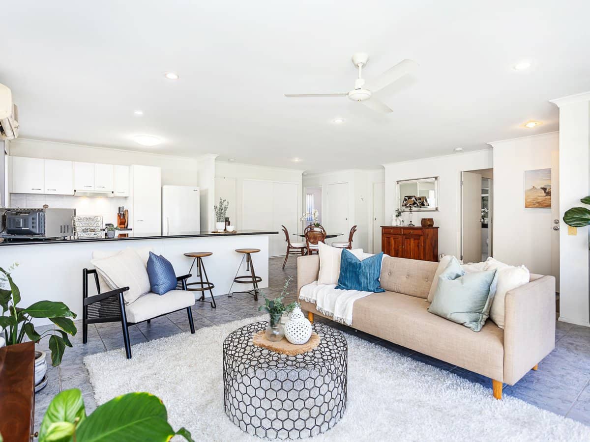 14 Nikau Crescent, NERANG - Thumbnail 1