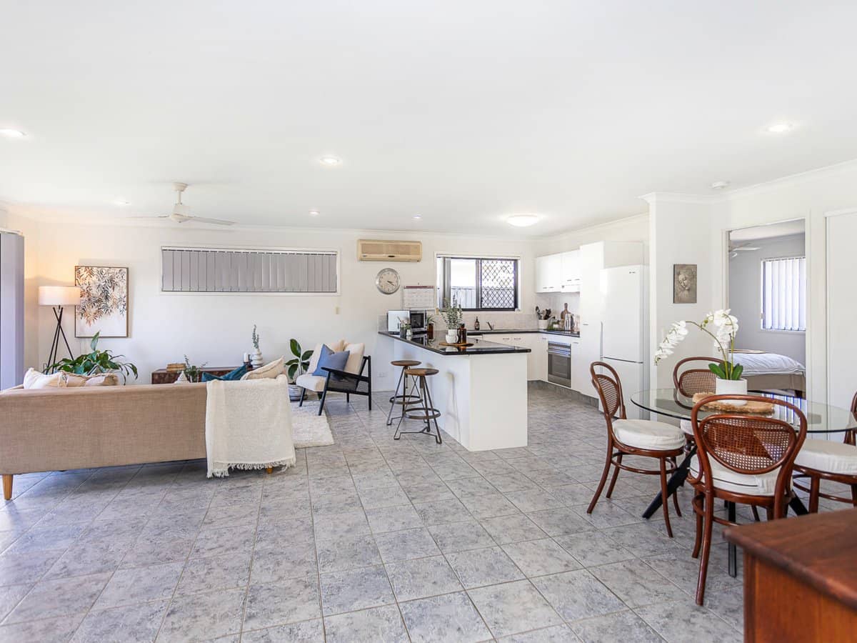 14 Nikau Crescent, NERANG - Thumbnail 6