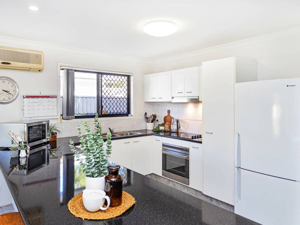 14 Nikau Crescent, NERANG - Thumbnail 13