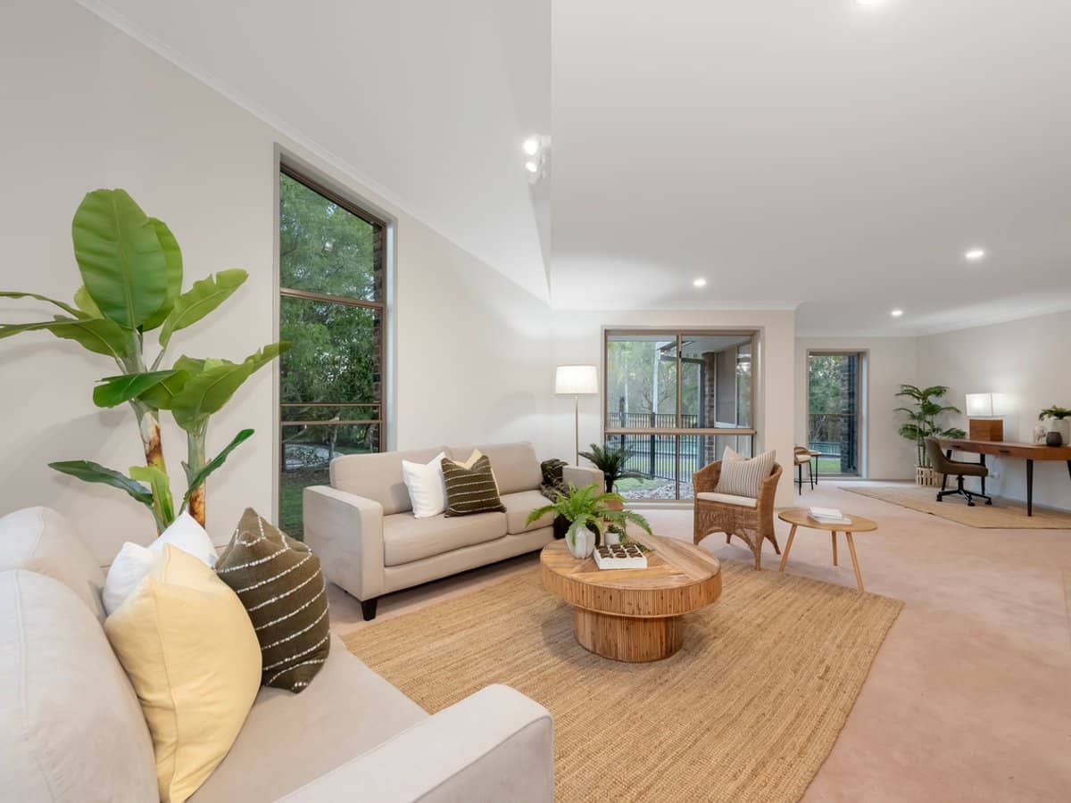 23 Woodlands Way, PARKWOOD - Thumbnail 2