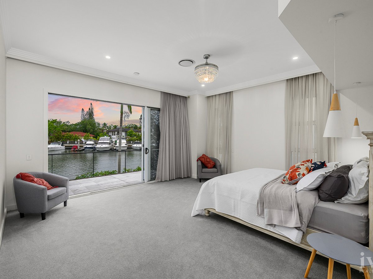 4 Excalibur Court, Sovereign Islands - Thumbnail 19