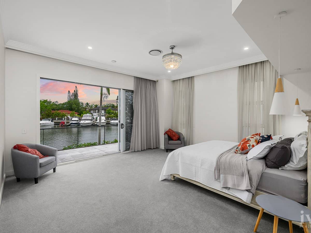 4 Excalibur Court, Sovereign Islands - Thumbnail 15