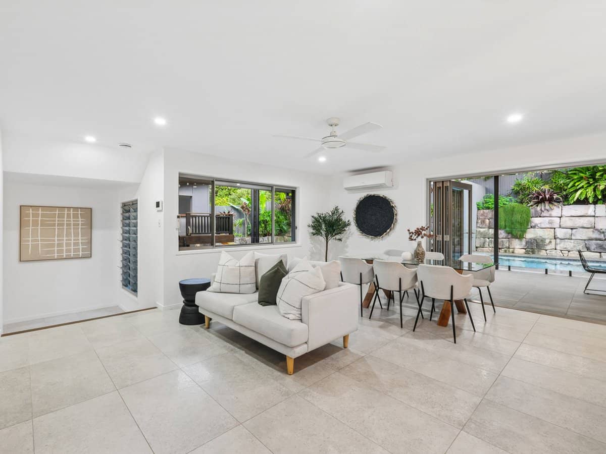 8 Warrungen Way, Ashmore - Thumbnail 16