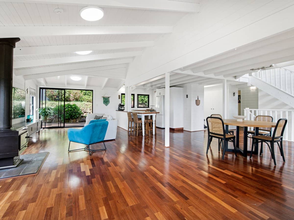 5 Jacaranda Court, BEECHMONT - Thumbnail 9