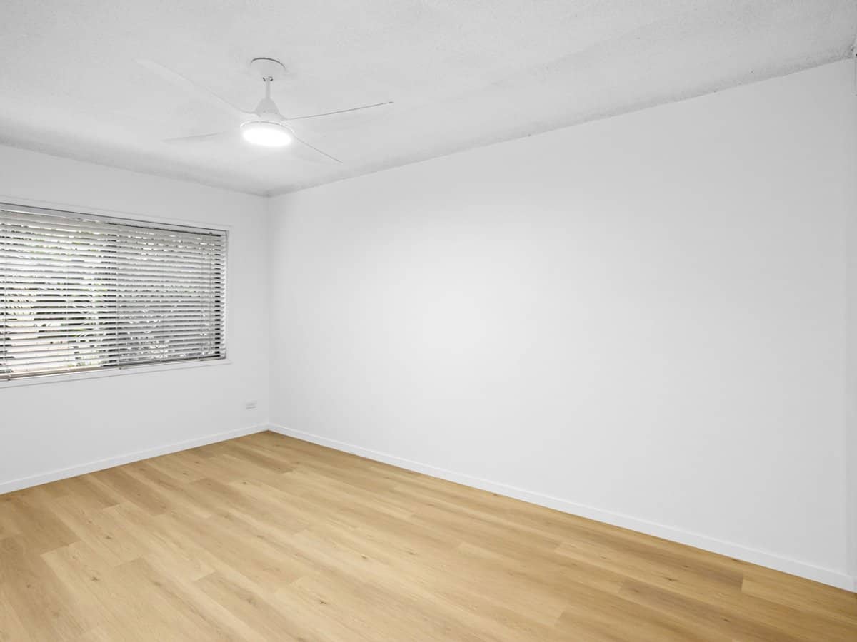 44 Sunrise Boulevard, SURFERS PARADISE - Thumbnail 5