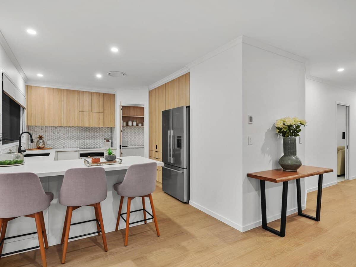 97 Tabilban Street, BURLEIGH HEADS - Thumbnail 8