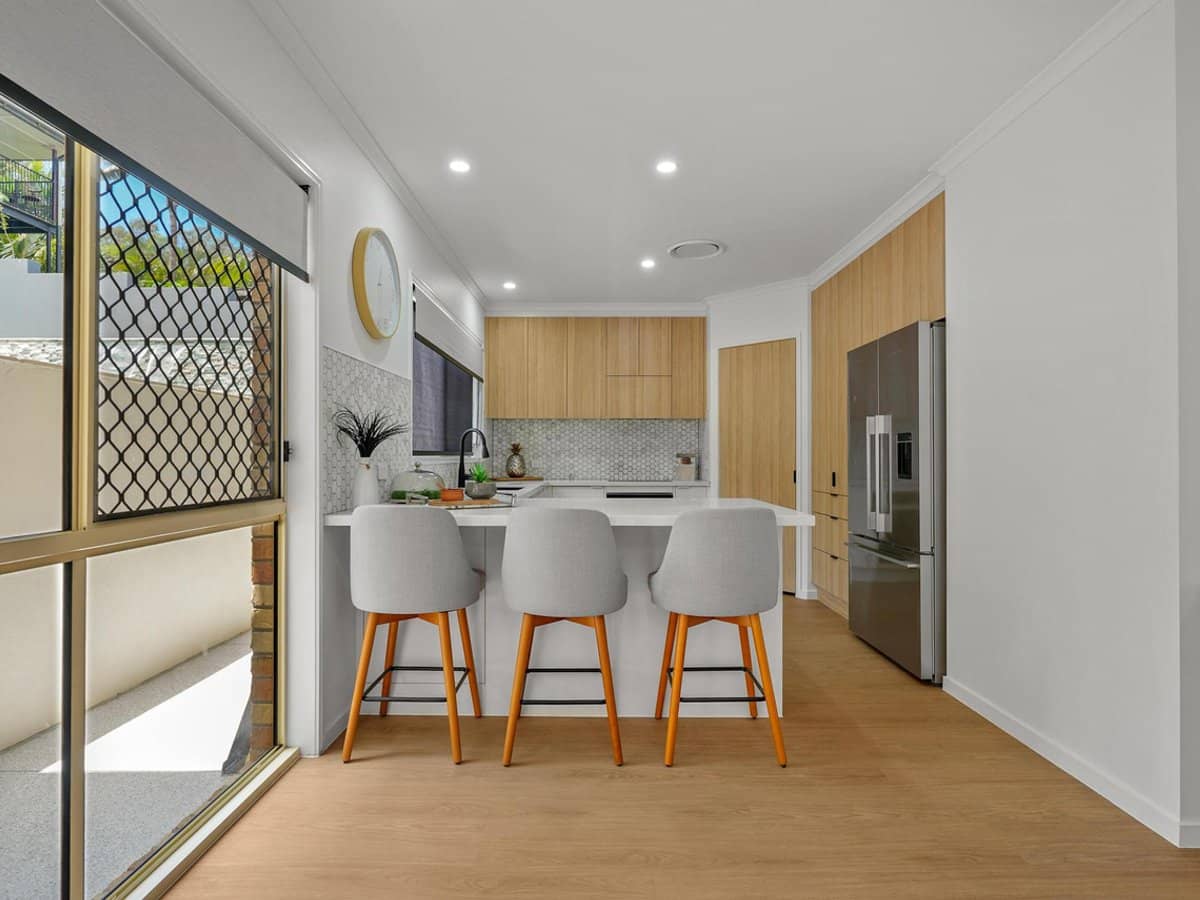 97 Tabilban Street, BURLEIGH HEADS - Thumbnail 9