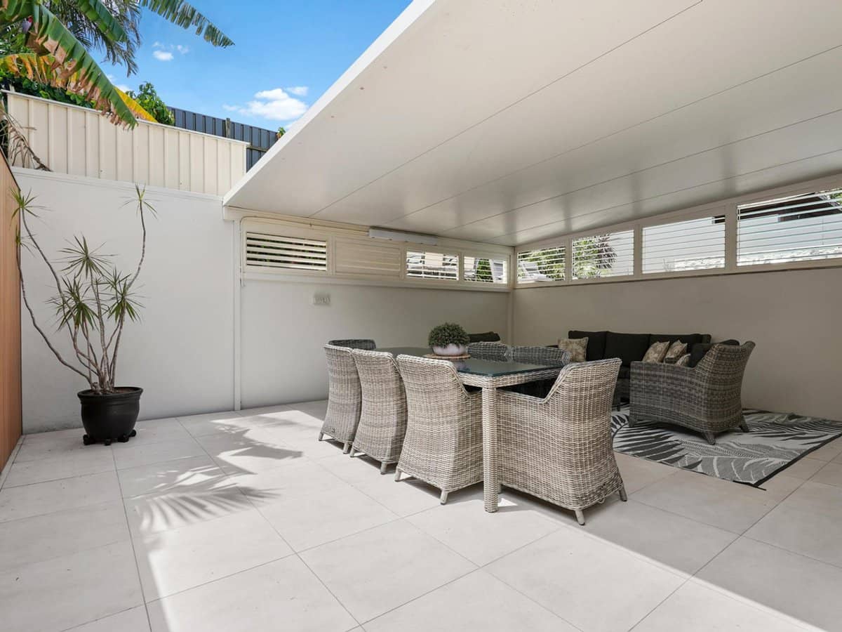 97 Tabilban Street, BURLEIGH HEADS - Thumbnail 16