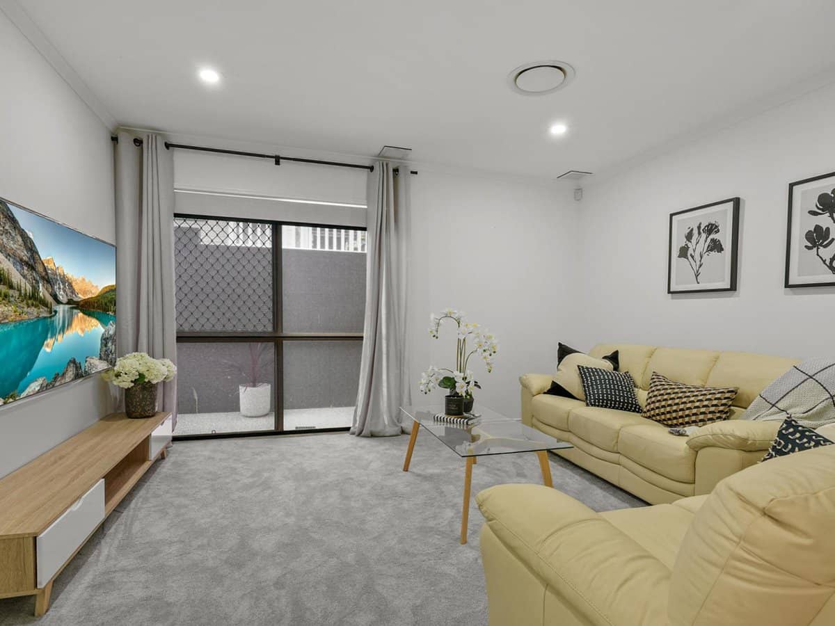 97 Tabilban Street, BURLEIGH HEADS - Thumbnail 20