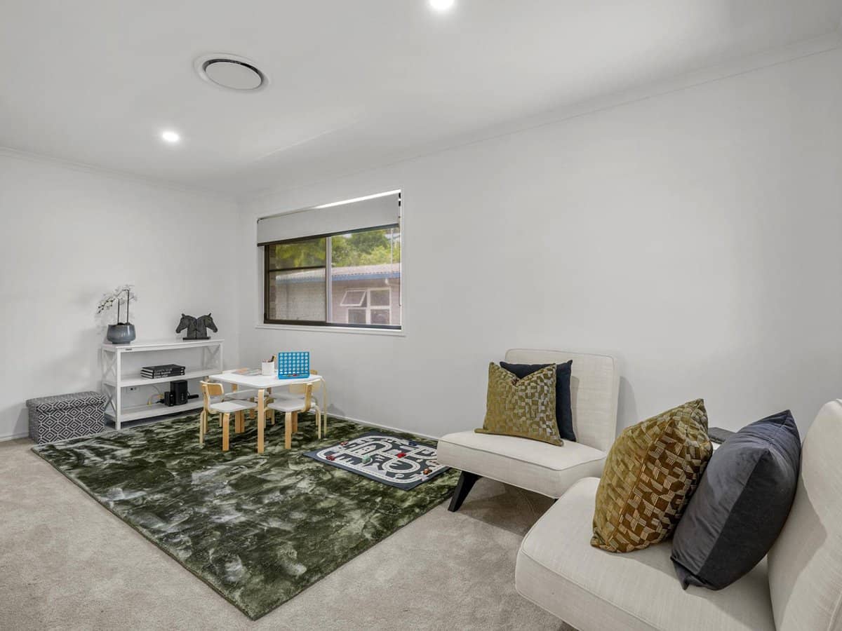 97 Tabilban Street, BURLEIGH HEADS - Thumbnail 24