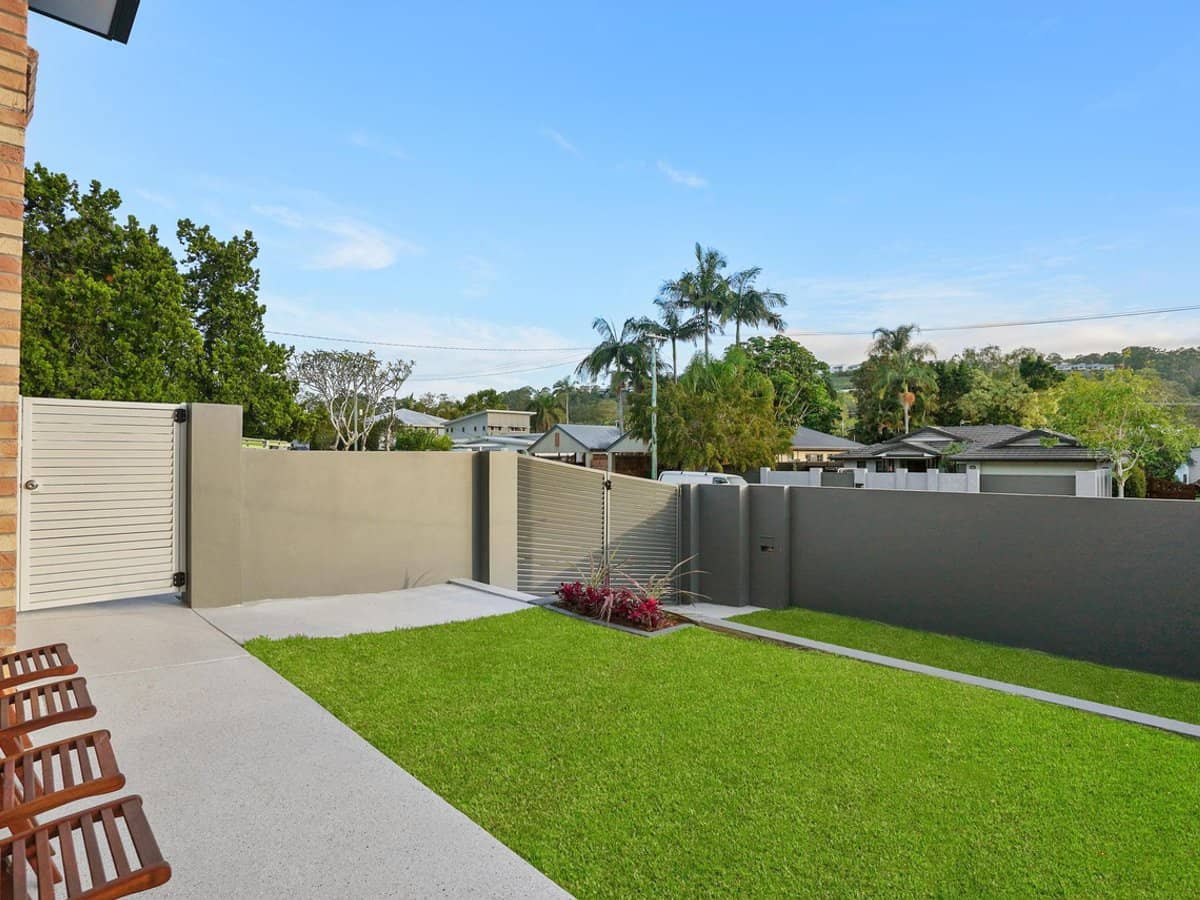 97 Tabilban Street, BURLEIGH HEADS - Thumbnail 32